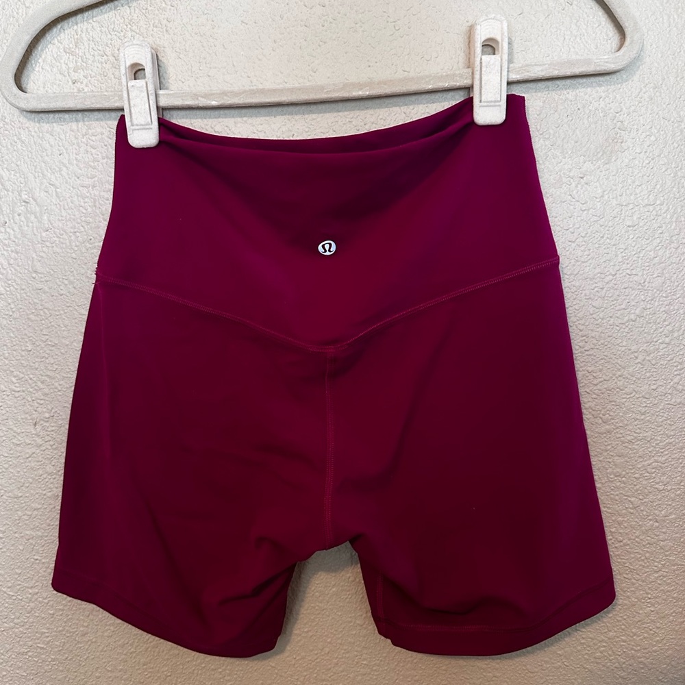 lululemon athletica Women's Shorts - Burgundy
